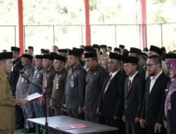 Lakukan Penyegaran, Bupati Iskandar Lantik Pejabat Pimpinan Tinggi Pratama